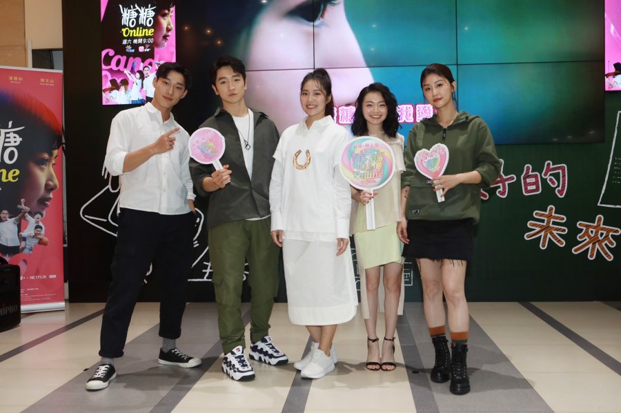 《糖糖Online》晚間九點深情開播 「金鐘新科得主」梁湘華27歲添一子 葛丞虐心呈現新住民心境